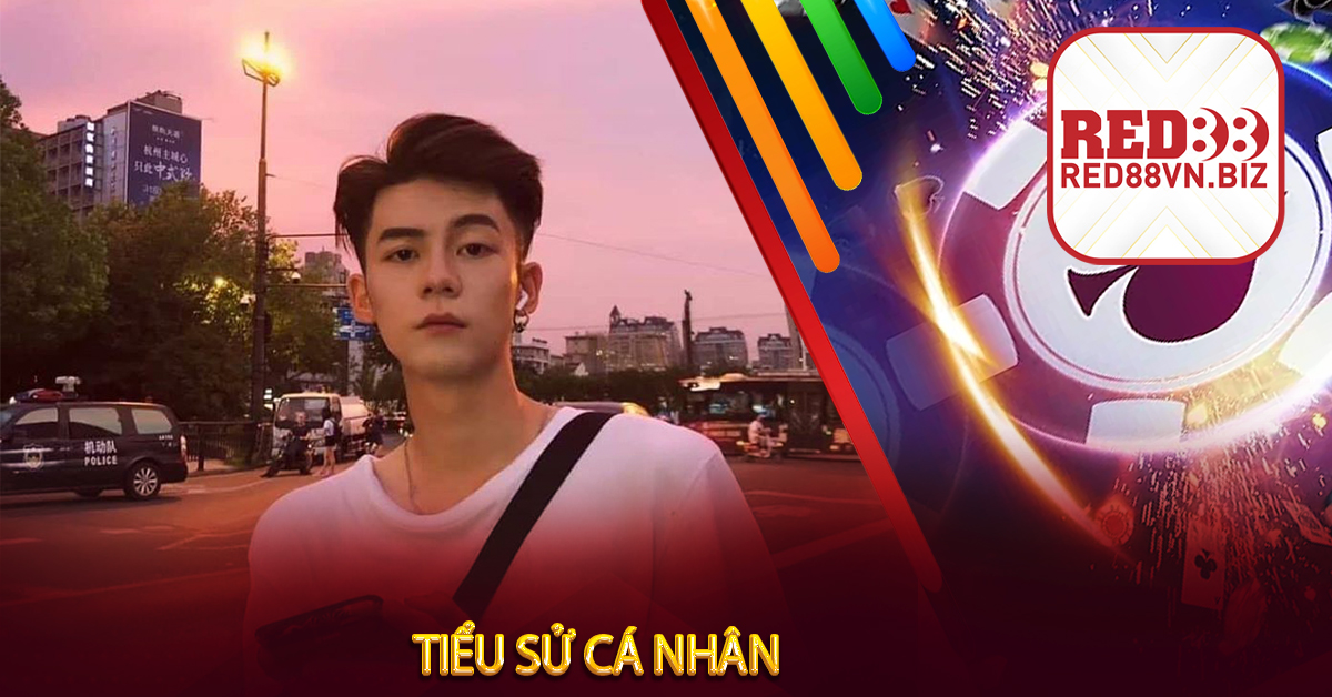 Tiểu Sử Cá Nhân